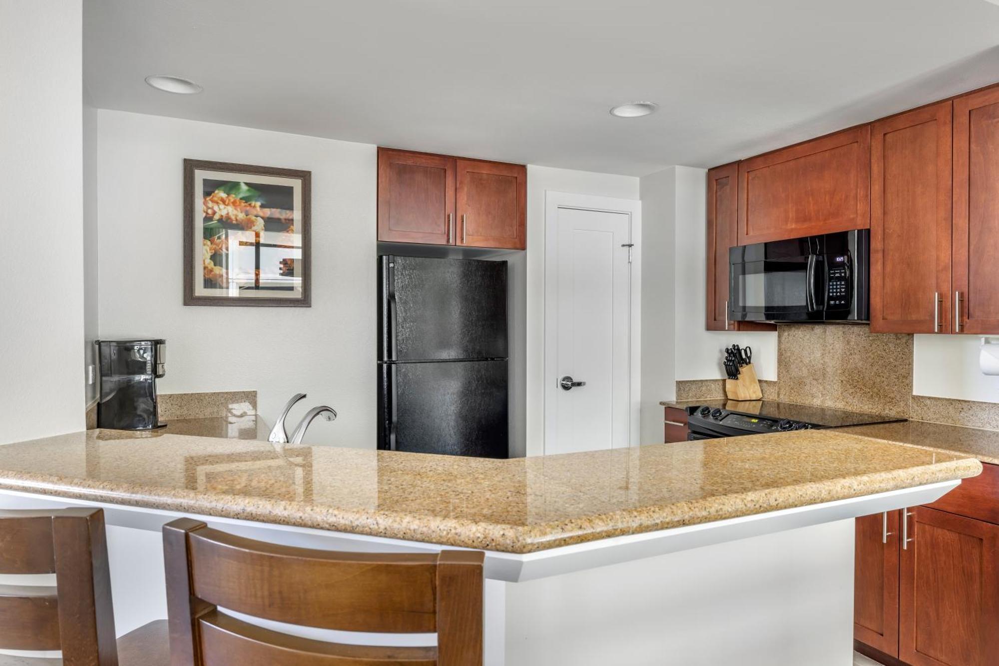 Two-Bedroom Suite with View - Lagoon Tower,1668055852:JPEG
